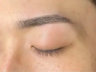 メンズ アイブロウ 加藤 ゆいなのマツエク・マツパデザイン