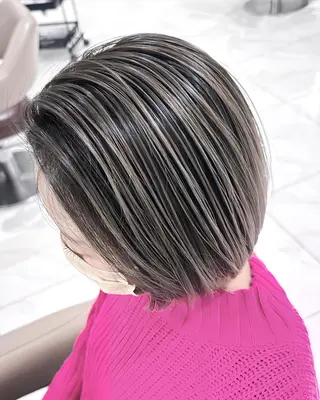 セミロング カラー 山崎俊輔/髪質改善 /バレイヤージュのヘアスタイル