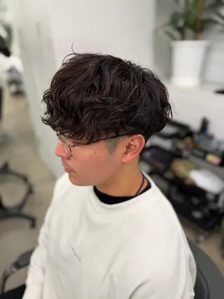 パーマ メンズ パーマ特化/フェザー パーマシャドウ/真生のヘアスタイル