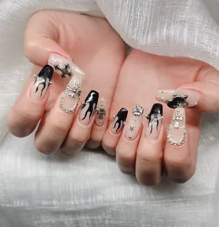 ネイル Lee Nailsのネイルデザイン