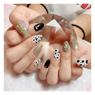 ネイル C's coffret所属・C's coffretのネイルデザイン