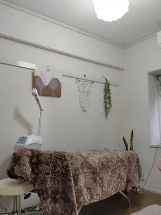 小顔美肌エステサロン パステル・岡本直子のエステ・リラクイメージ