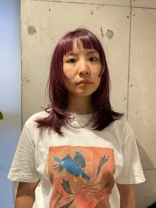 ミディアム カラー ショートウルフくせ毛 お任せくださいのヘアスタイル