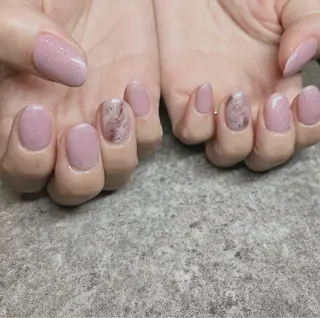 ネイル アマンビューティーリゾート所属・竹内 日菜のマツエク・マツパデザイン