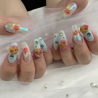 ネイル 東 千夏のネイルデザイン