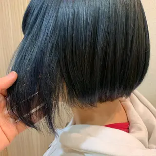 ミディアム DiMPlE  ディンプル所属・🌸スタイリスト 山浦美恵のヘアスタイル