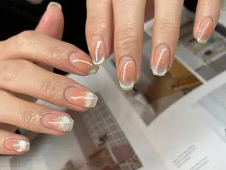 ミディアム écrin所属・kouno megumiのネイルデザイン