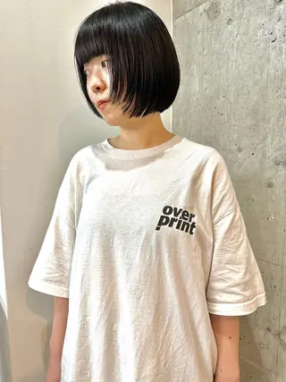 ショート カラー ヘアアレンジ 切りっぱなしボブ/ デザインカラー店長のヘアスタイル