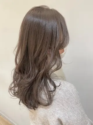 ロング カラー 鈴木弥月/大人ボブ× 透明感カラーのヘアスタイル