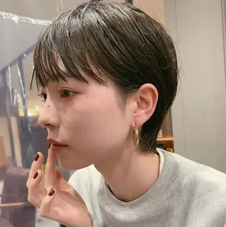 ショート TRICCA 銀座所属・奏羽　"メンズ ・パーマ・ショート"のヘアスタイル