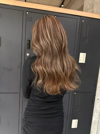 ロング カラー ♡ハイライトカラー shinri♡のヘアスタイル