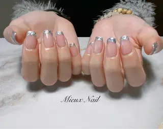 ネイル 市川 麻衣子のネイルデザイン