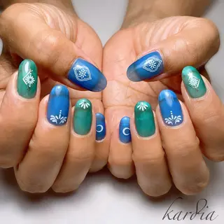 ネイル καρδιά -ｶﾙﾃﾞｨｱ-のネイルデザイン