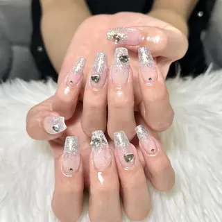 ネイル Azusa🩵 ネイル💅🏻心斎橋のネイルデザイン