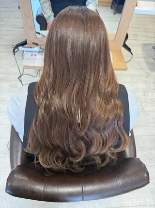 ロング 森浦 莉乃のヘアスタイル