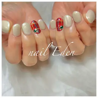 ネイル Eden　private nail saron所属・Eden ♾️のネイルデザイン