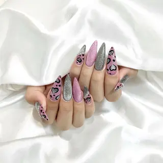 ネイル WISTERIA reikaのネイルデザイン