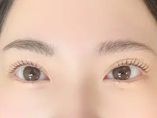 マツエク・マツパ 【パリジェンヌ・VLEDLASH専門店】FAST LASH表参道店所属・FASTLASH / koko🫧のマツエク・マツパデザイン