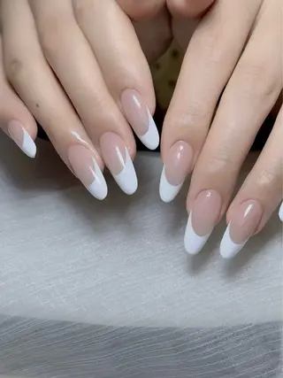 ネイル MoveOn所属・りん ✨のネイルデザイン