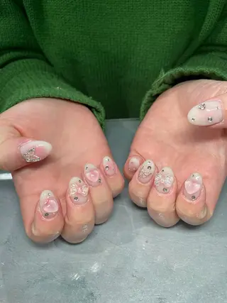 ネイル LAVISH nail salonのネイルデザイン