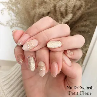 ネイル Petit Fleur所属・青柳 亜梨奈のマツエク・マツパデザイン