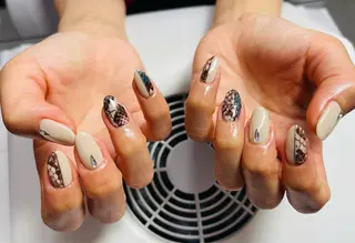 ネイル Nail Room  alma所属・立石 麗奈のネイルデザイン