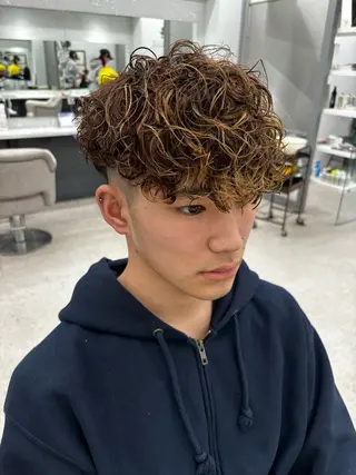 パーマ メンズ 🍐シャドウパーマ メンズ特化/守岡🍐のヘアスタイル