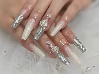 ネイル ANELA ANNAのネイルデザイン