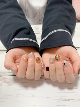 ネイル ゆず秋葉原 Vickyのネイルデザイン