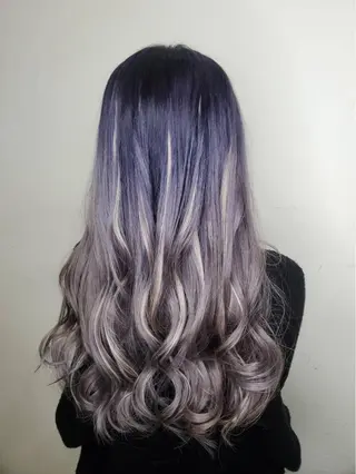 ロング L STUDIO心斎橋店所属・派手髪支持率No1 Eisukeのヘアスタイル