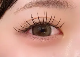 マツエク・マツパ frill by plan所属・四条烏丸/frill 🩶akaneのマツエク・マツパデザイン