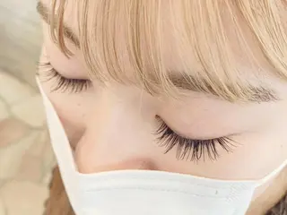 マツエク・マツパ Nordlys Room所属・やまにたゆか🌿 Nordlysのマツエク・マツパデザイン