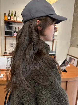 セミロング カラー 永田 愛莉のヘアスタイル