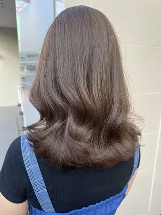 ミディアム カラー ハイトーン/ブリーチ 💙みずき💙のヘアスタイル