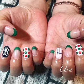 ネイル UrakoNail 《nail》のネイルデザイン