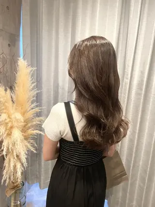 ロング カラー ヤマナカ エリカのヘアスタイル