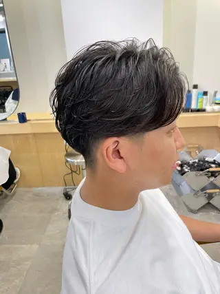 パーマ メンズ マエダ リョウのヘアスタイル
