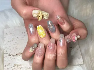 ネイル 花 火のネイルデザイン