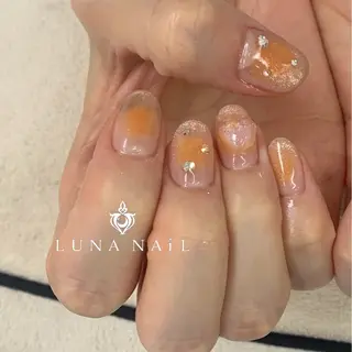 ネイル アトリエ　ミモザ所属・いまむら あかりのネイルデザイン