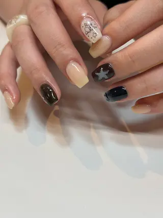 ネイル Manon Yuiのネイルデザイン