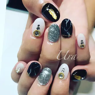 ネイル UrakoNail 《nail》のネイルデザイン