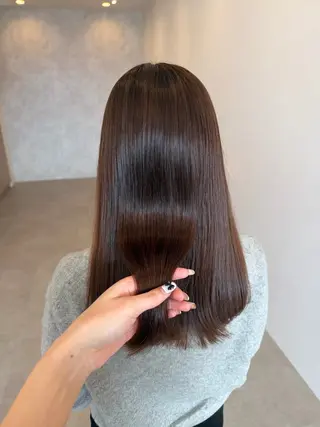 セミロング りん/ハイトーン💖 🌈髪質改善✨️浜松のヘアスタイル