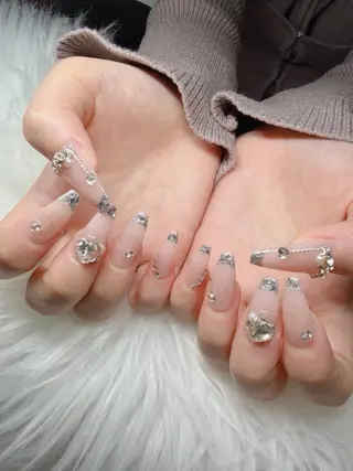 ネイル Lee Nailsのネイルデザイン