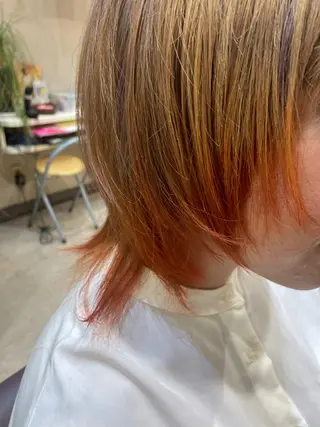 ミディアム カラー リヴァベイリア所属・ショートヘア/ 鈴木　亜紀子のヘアスタイル