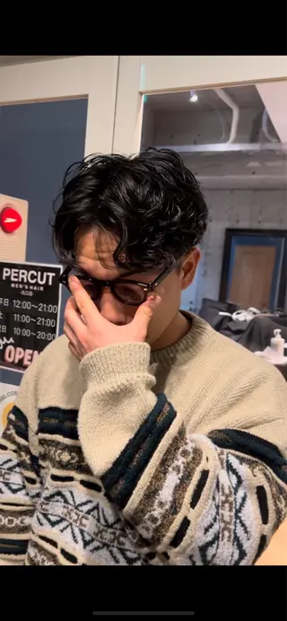 パーマ メンズ 糟谷 慈英のヘアスタイル