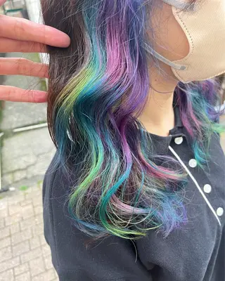 セミロング カラー 原宿サロン代表 デザインカラー伊藤卓のヘアスタイル