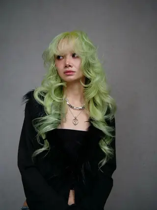 ロング 表参道ハイトーン 韓国ヘア長田雄希のヘアスタイル