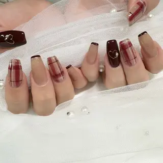 ネイル 東 千夏のネイルデザイン