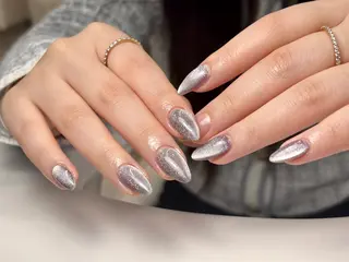 ショート トゥー フエンのネイルデザイン