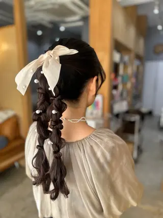 ミディアム miloc MOMOKAのヘアスタイル